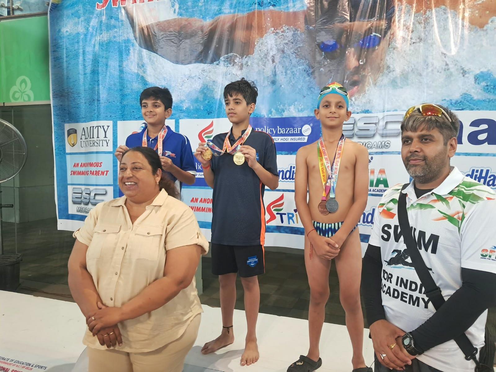  Kyansh Sethi Class-VI- C  Bronze medal  in 50mt Backstroke